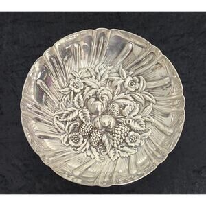 Vintage Kirk Stieff, S KIRK & SON Silver Plate Repoussé Fruit Berry Bowl 1723